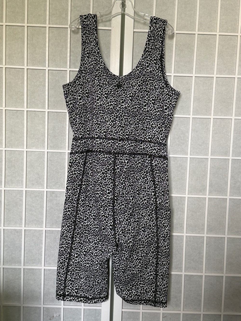 Lilly Pulitzer Everetta Luxletic Onxy Jumpsuit Size Small - Picture 5 of 7